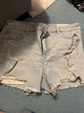 Light Blue Distressed Women’s Denim Shorts